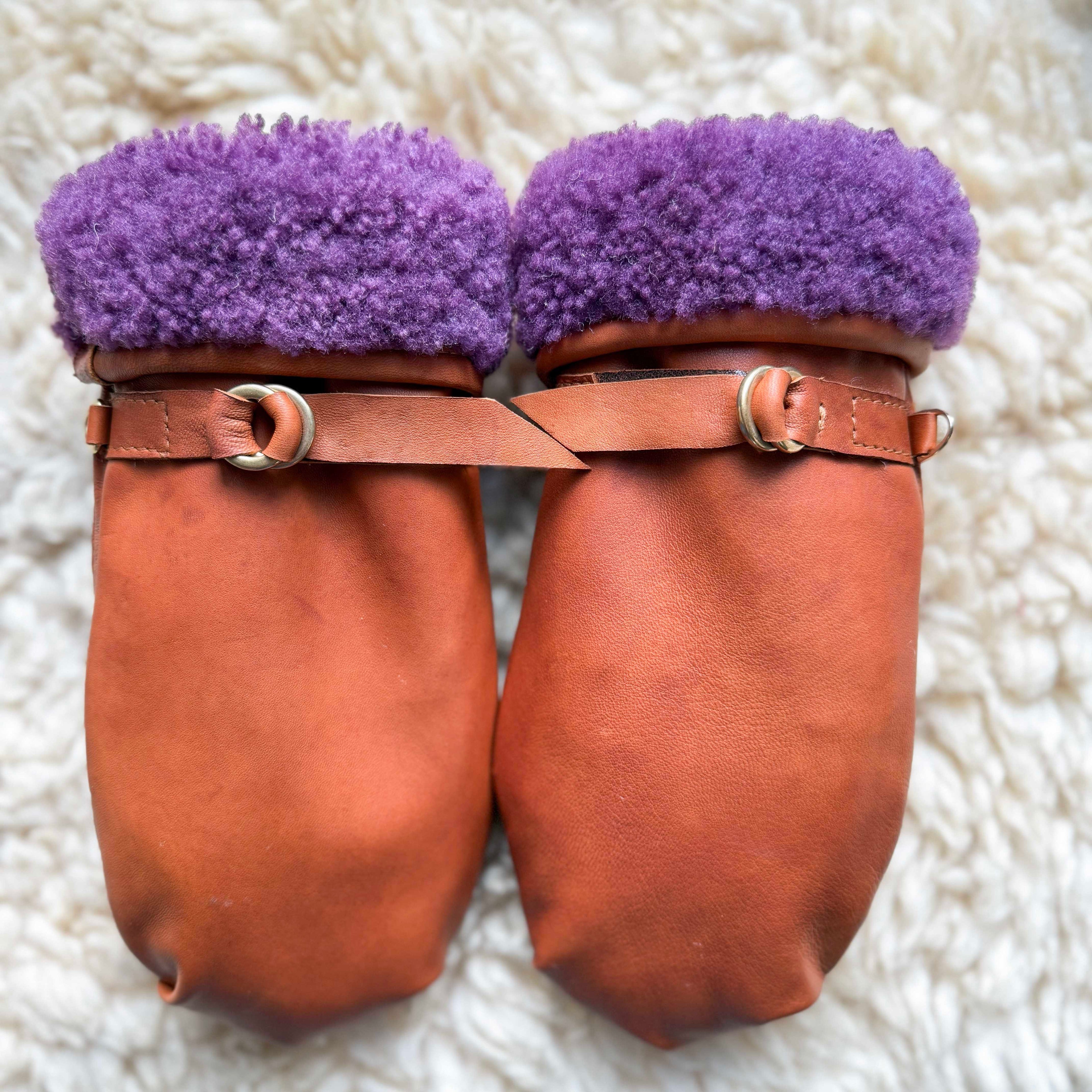 Forget me knot mitts